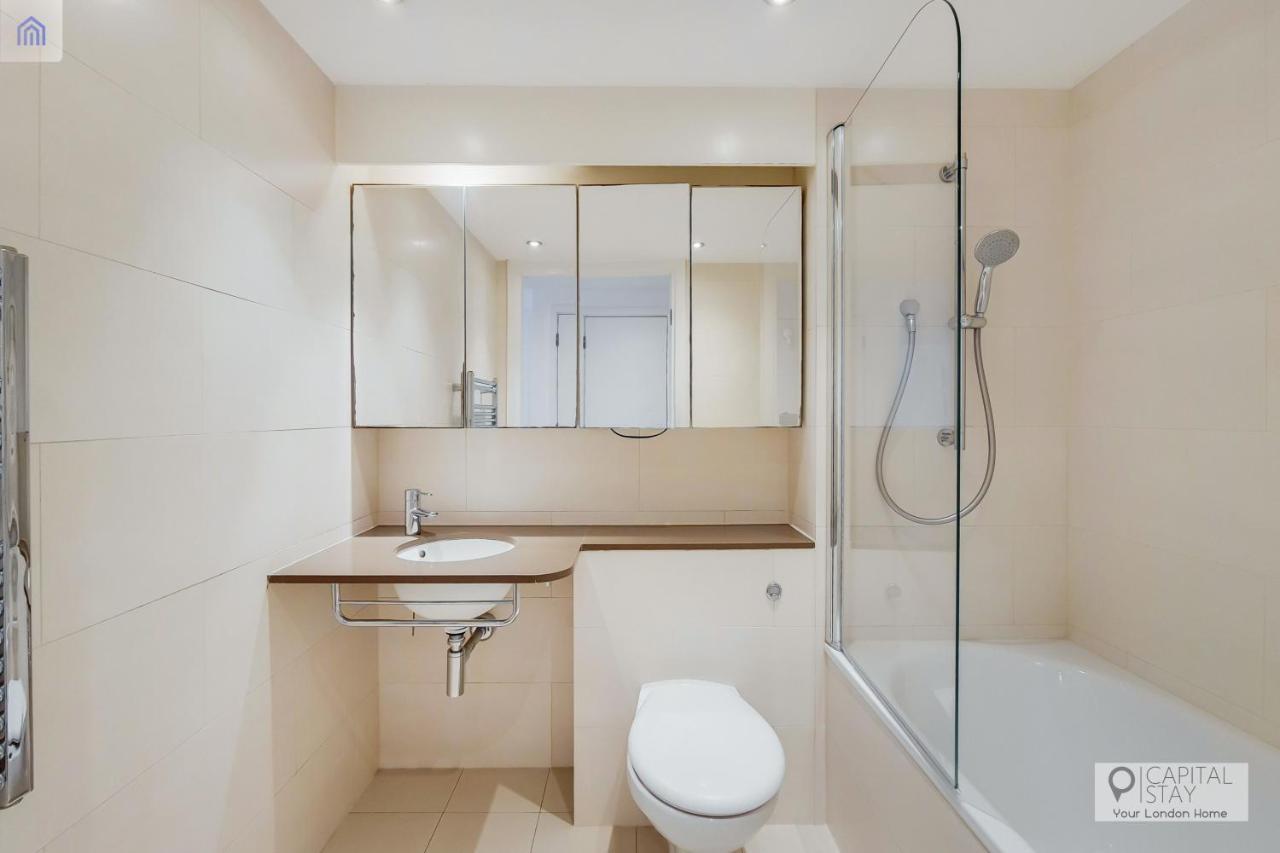 Fully Serviced Two Bed Apartment By Excel & O2 Лондон Экстерьер фото
